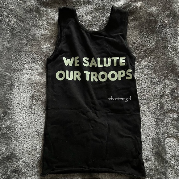 🦉Authentic H👀ters Camo Uniform Tank Top🦉 - Picture 2 of 3